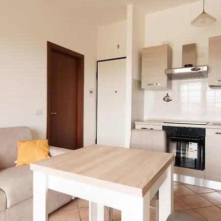 Ermosa - Modern In Mare Appartement